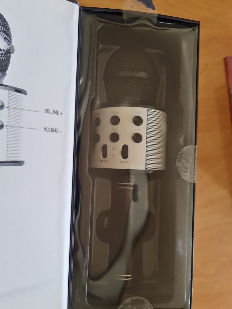 iJoy Open Mic Bluetooth Karaoke Microphone