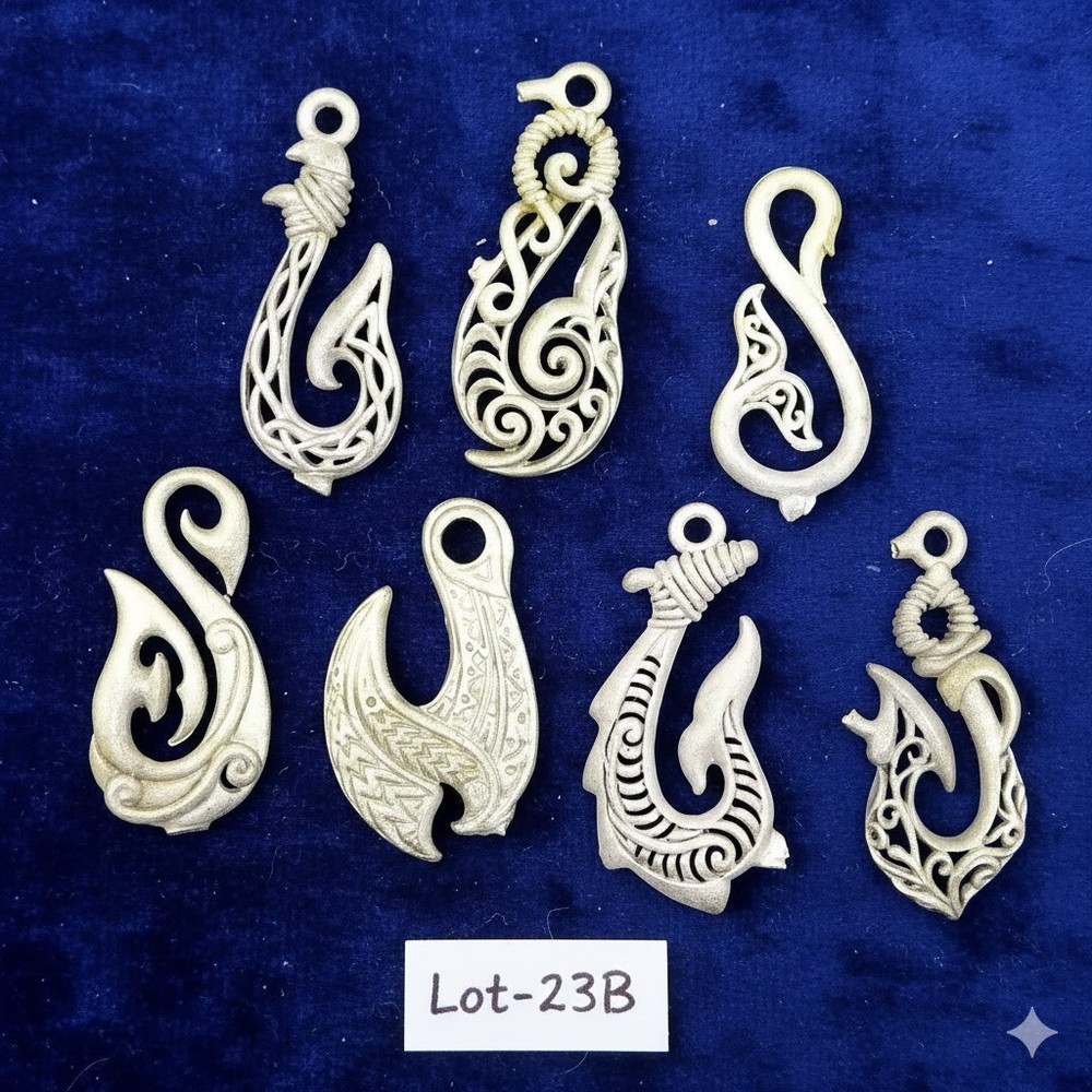 Artisan Component Parcel: 7 White Brass Maori Hooks - Estate Parcel