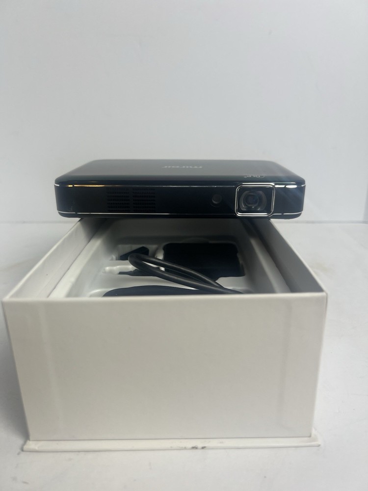 Miroir M220 Projector