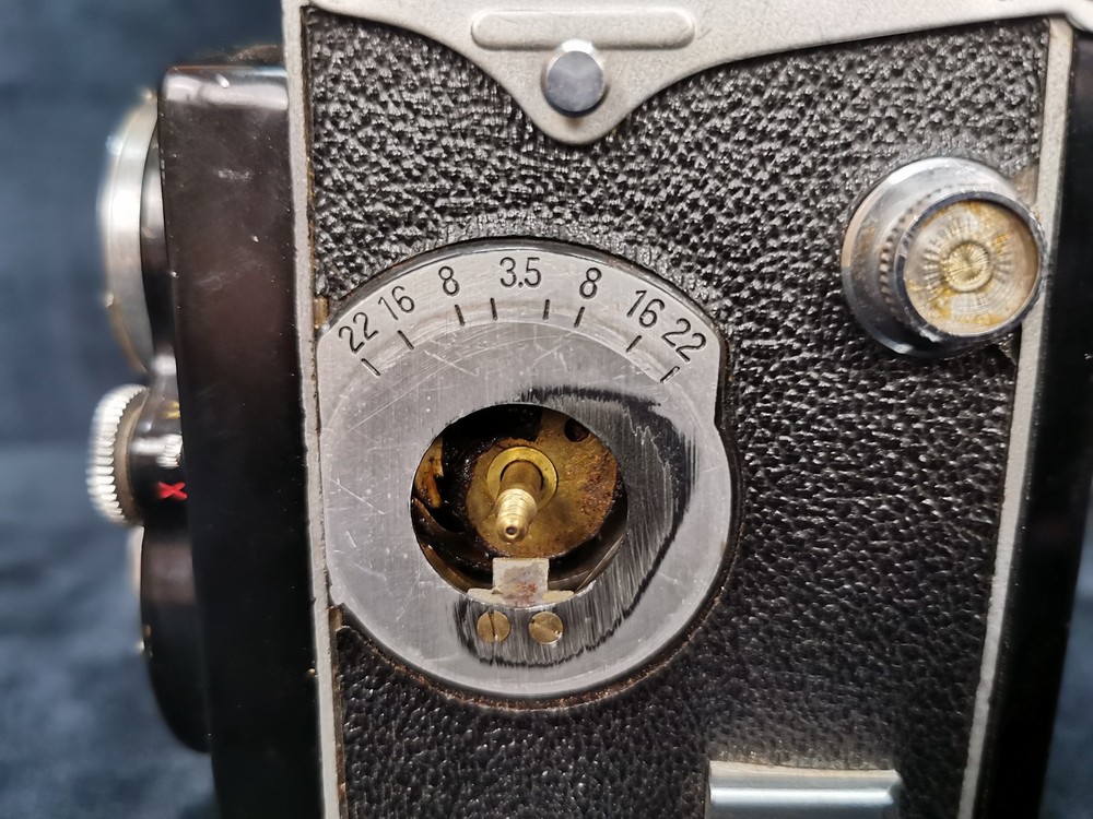 Vintage Yashica-Mat Model Copal MXV Camera