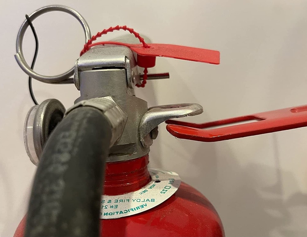 4 Pack Universal Fire Extinguisher Bracket, Fire Extinguisher Mounts & Bracke...