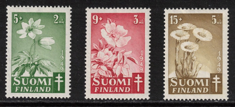 FINLAND Scott B98-100 Mint Hinged (1949)