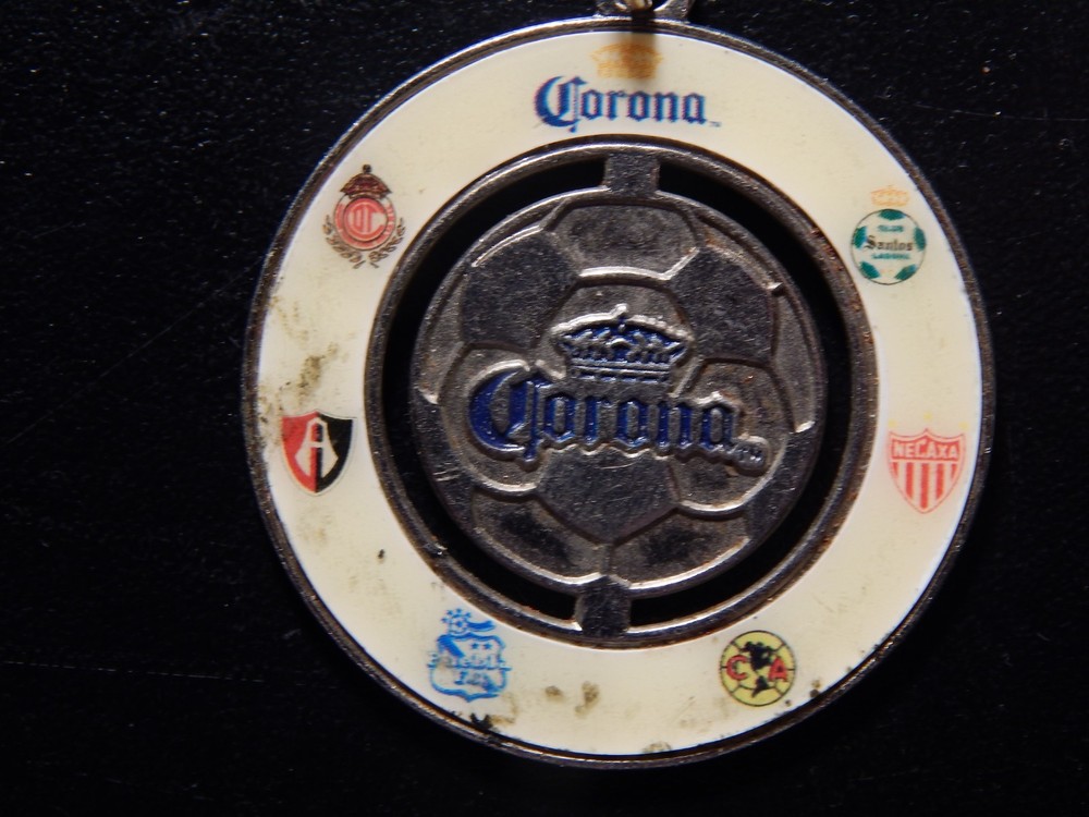 Vintage Corona Keychain - Very Nice- zz599udc
