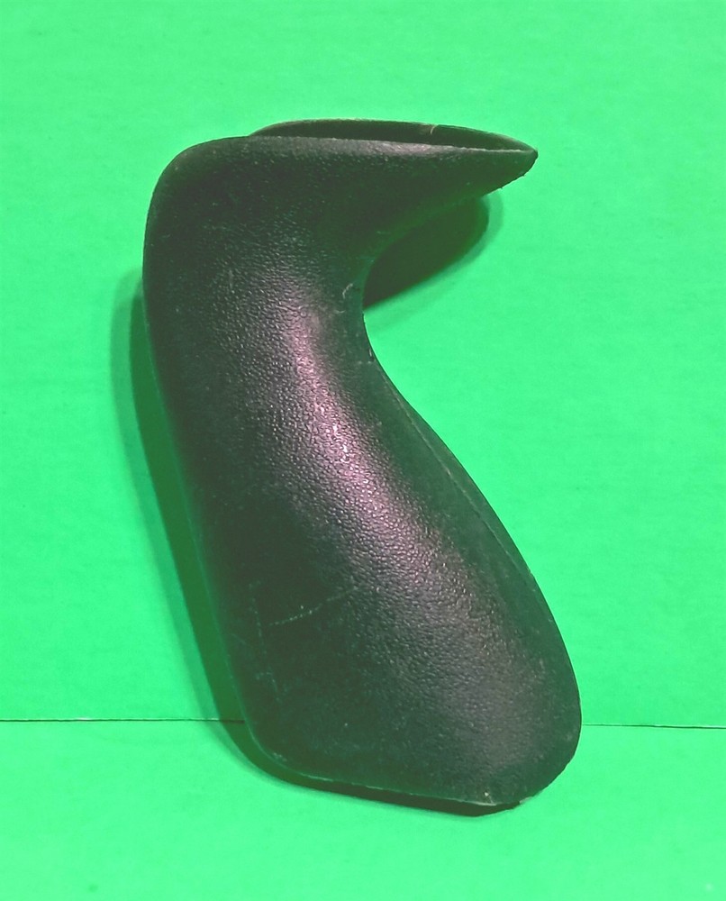 Bear Archery 2R Replacement Grip for RH Mag Handle Take Down Recurve or Compound