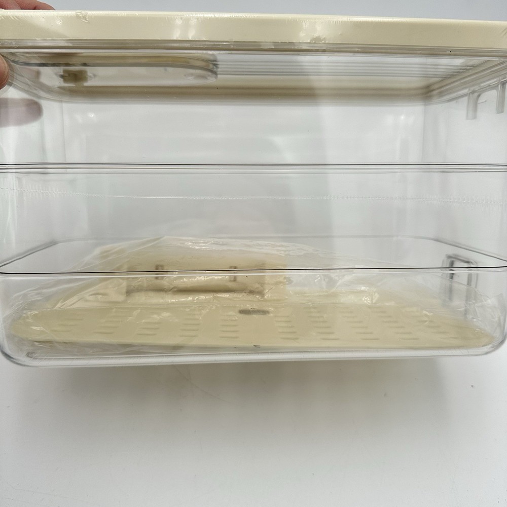 UFURO Bread Box for Kitchen Counter Airtight, Time Recording