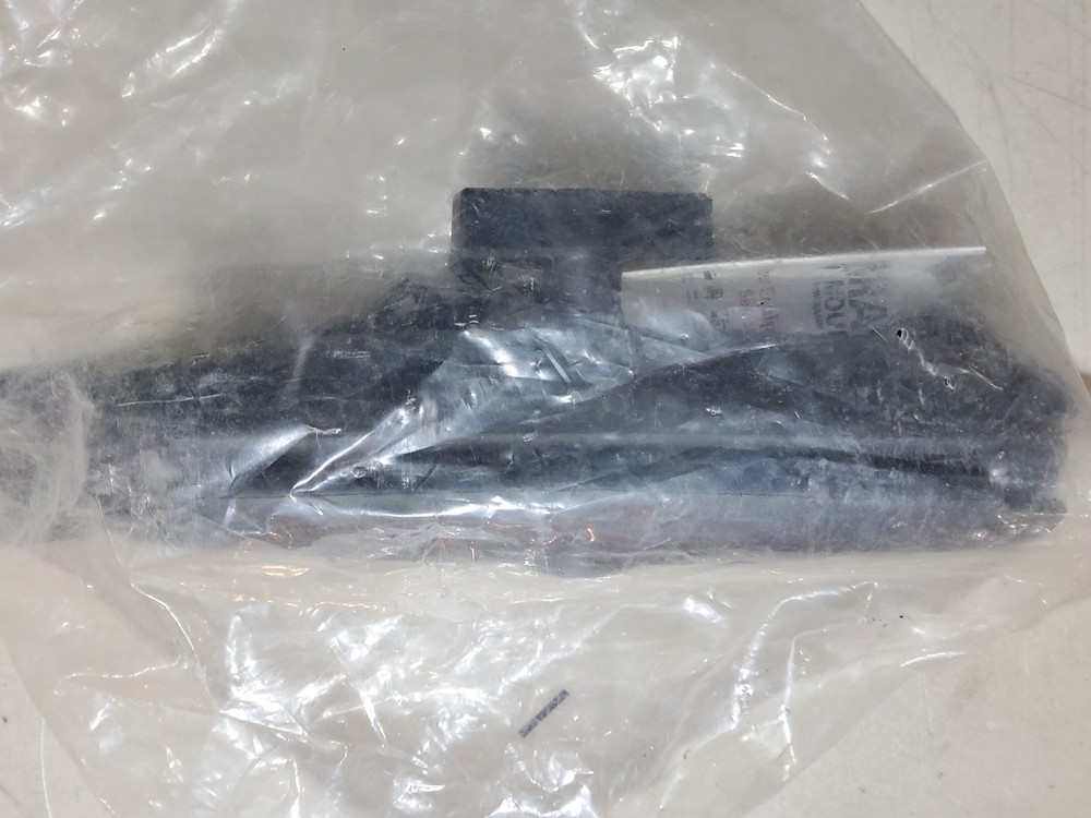 RAM MOUNT FOR BOAT ELECTRONICS P/N RAM-111-U-D