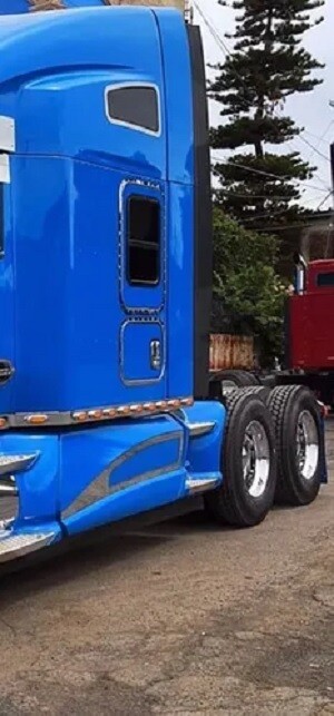 Kenworth Pair Side Sleeper Window Trim # 10528