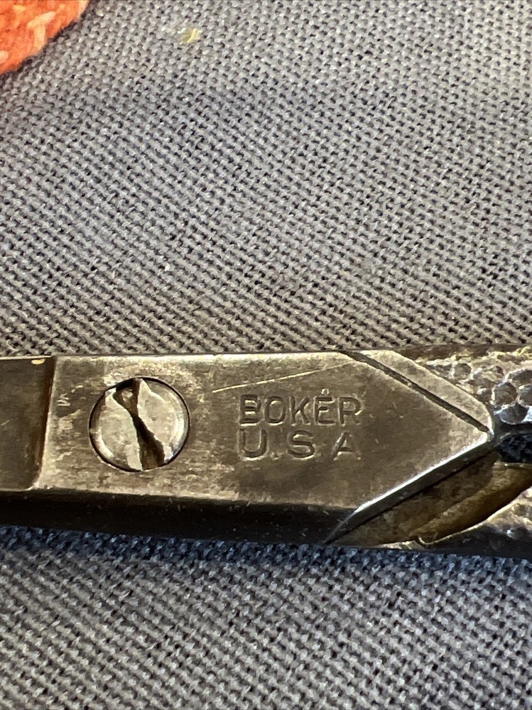 VINTAGE- BARBER'S SET- INCLUDES ORIGINAL HAND OSTER CLIPPER BOKER SCISSORS