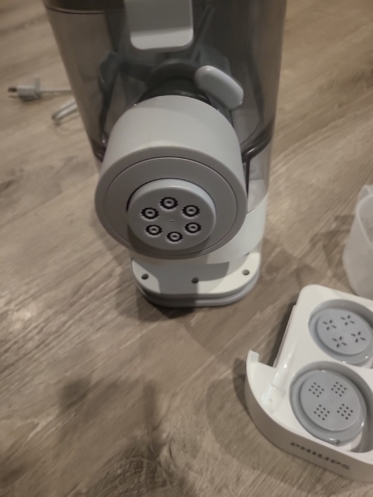 Philips Hr2370/05 Compact Pasta Maker Viva 3 Discs