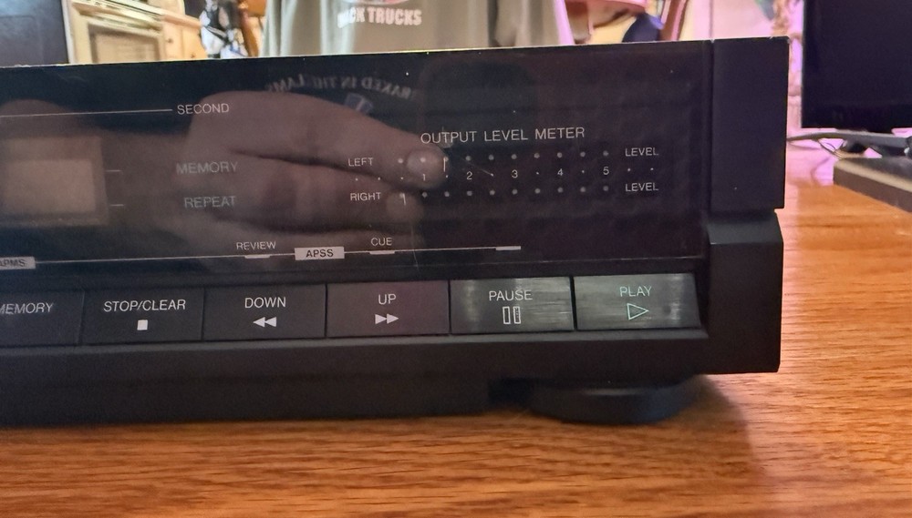 Sharp DX-660 CD Player 1987 Vintage Tested Working Reads Discs Intermittent Skip