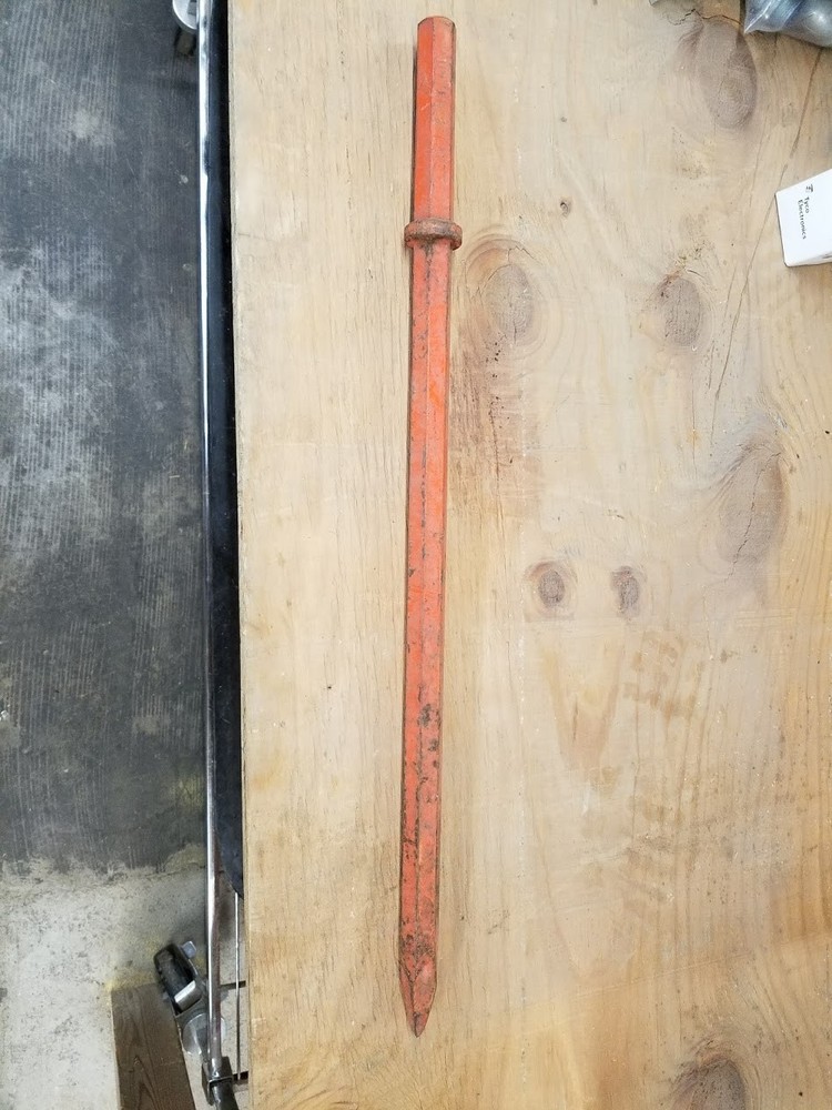 BRUNNER & LAY CHISEL   W272