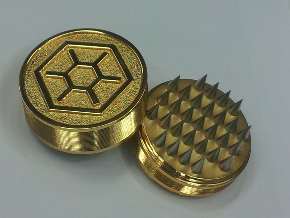 Hexagon Power System Therapy Pyramidal effects 29 needles Power Bong "KI ENERGY"
