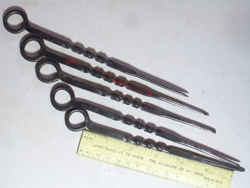 Tool MARLINSPIKE FLAT METAL STEEL TWISTED LOOP POINT FIRE POKERS MARLIN SPIKE $E