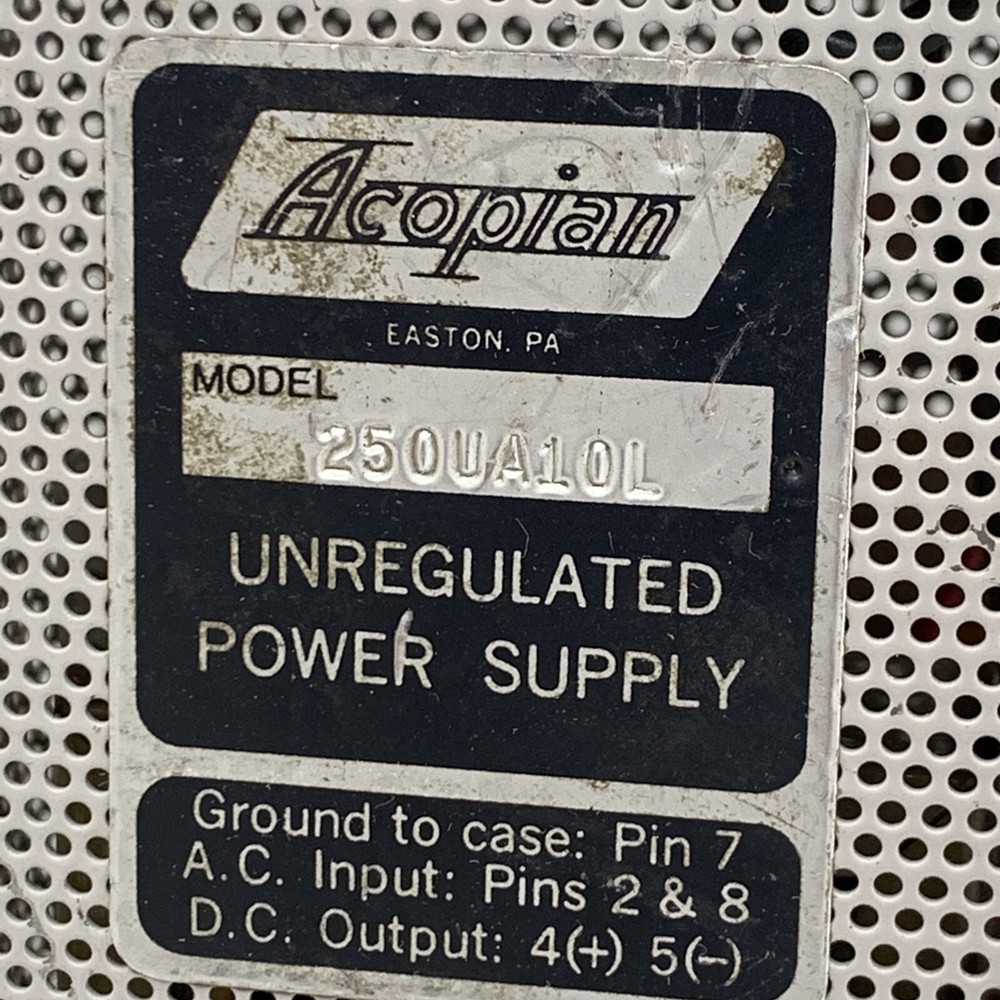 Acopian 250UA10L Unregulated Power Supply