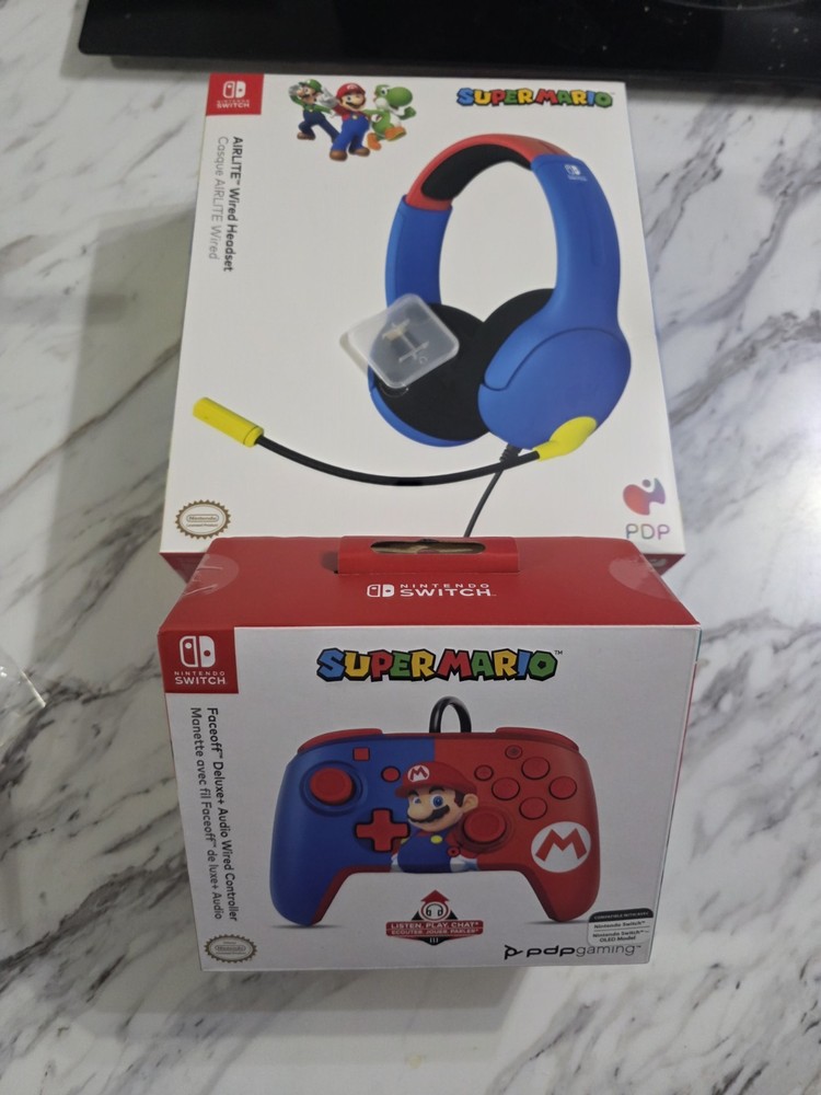 PDP Super Mario Wired AIRLITE Headset & Faceoff Deluxe+ Audio Controller Bundle
