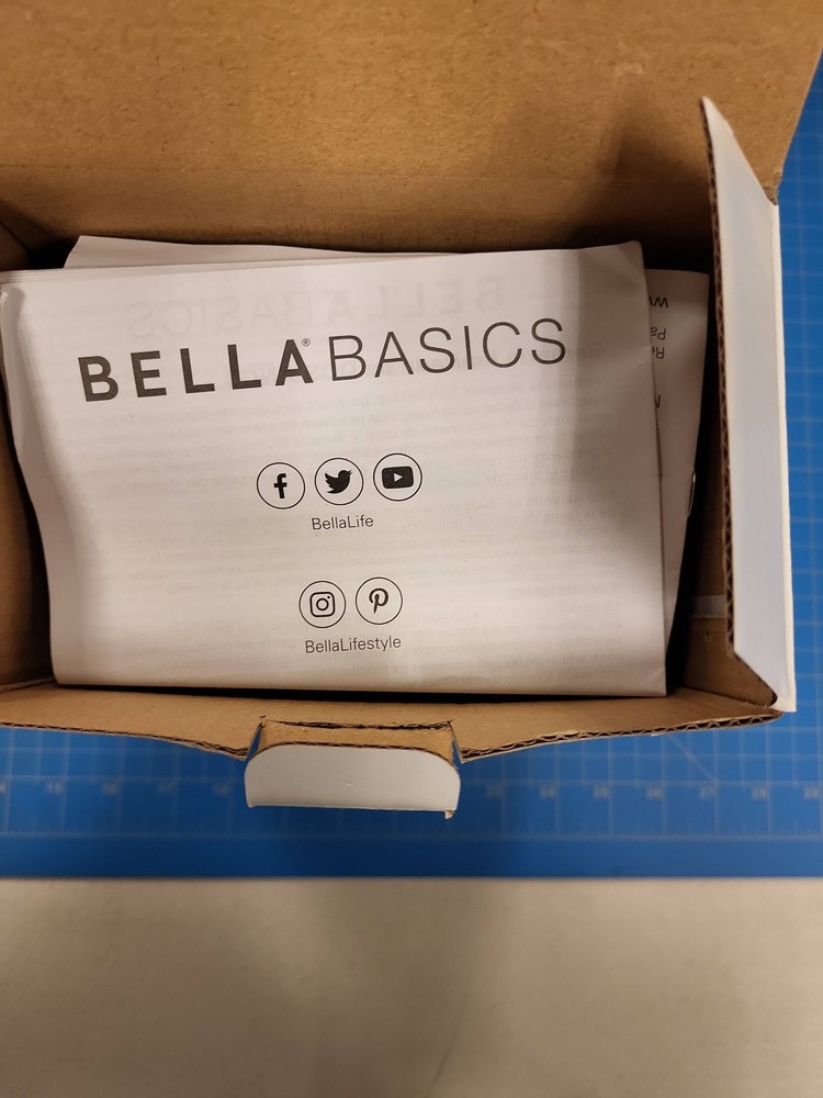 Bella Basics Sandwich Maker Black Nonstick Plates Compact Design Kitchen Dorm