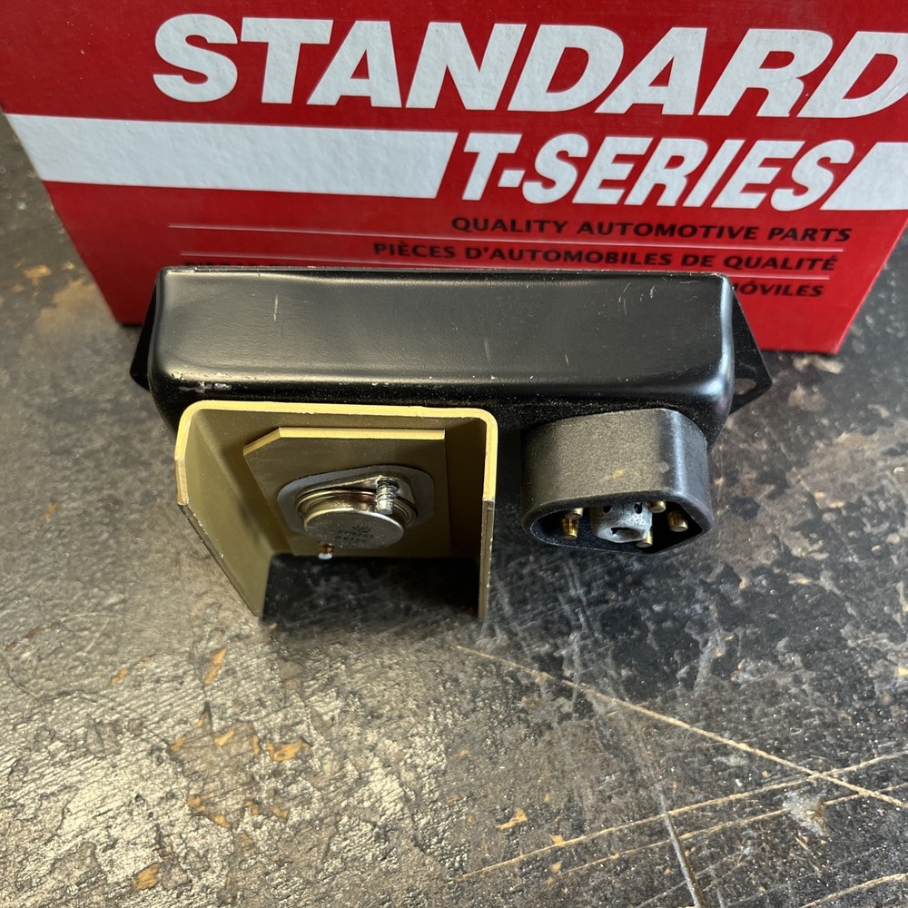 Standard Motor Products Ignition Control Module LX100T