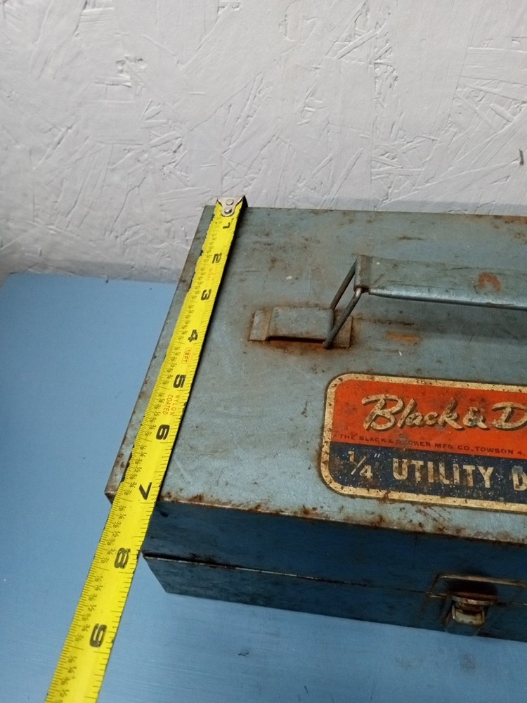 Vintage Black & Decker Utility Drill Kit Tool Box (LL)