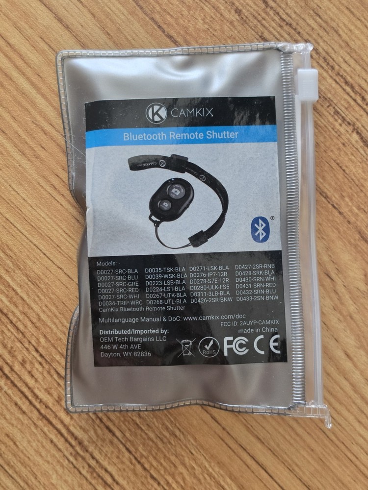 CamKix Bluetooth Camera Remote – Wireless Shutter for iOS & Android Smartphones