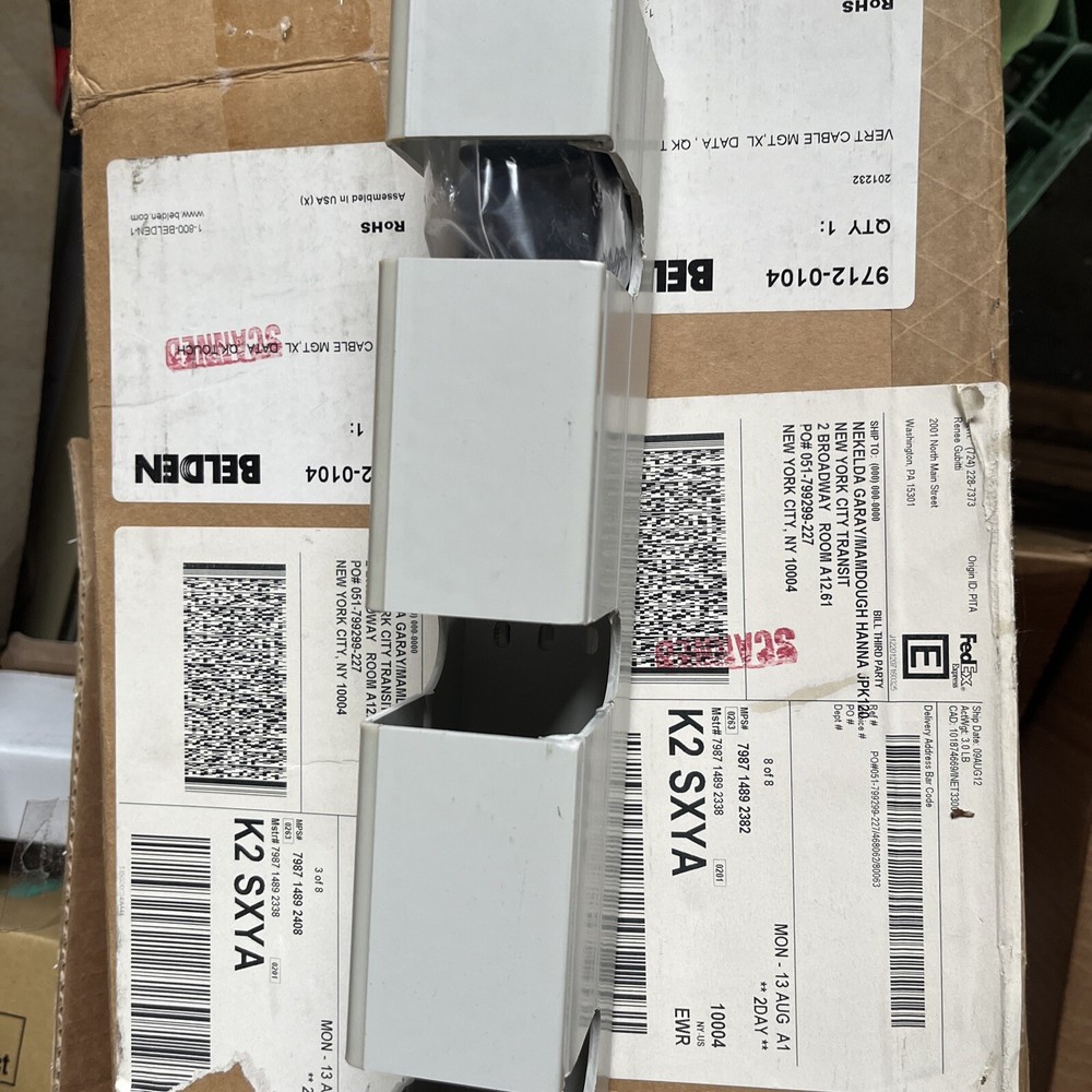 Belden cable Management XL Data Qk Touch 36 Rack 9712-0104
