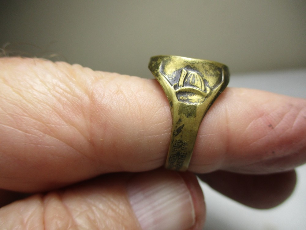 1950'S HARTFORD FIRE INSURANCE CO. JUNIOR FIRE MARSHALL BRASS RING ADJUSTABLE