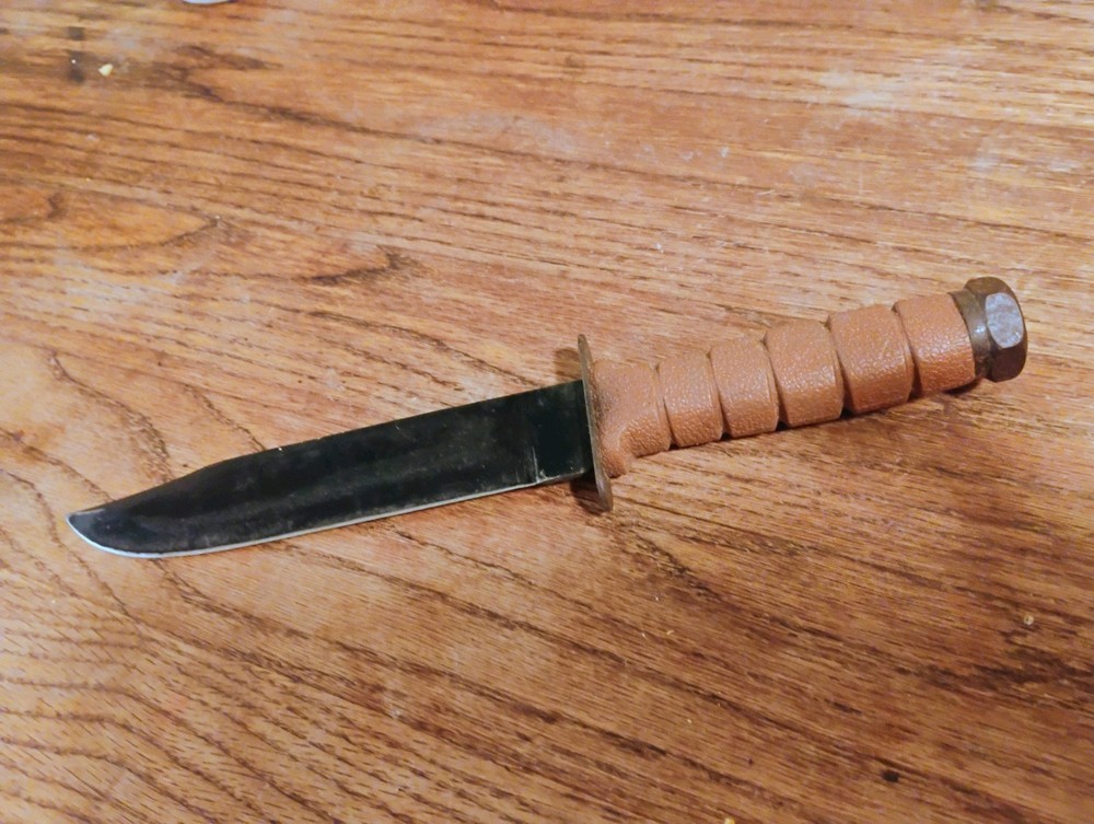 TAIWAN Fighting KNIFE Kabar Copy