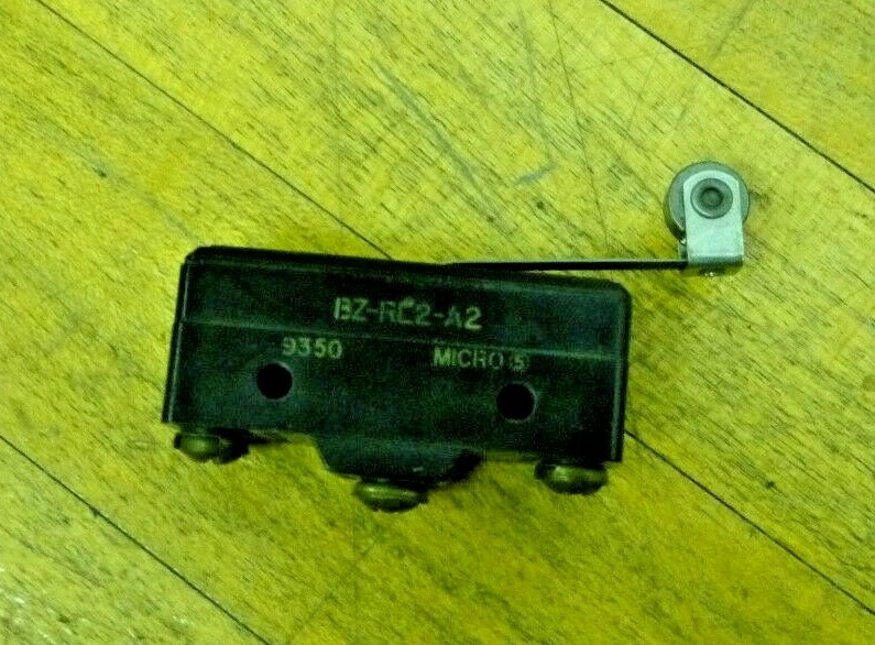 HONEYWEL MICRO SWITCH BZ-RL2-A2 ROLLER LEVER LIMIT SWITCH