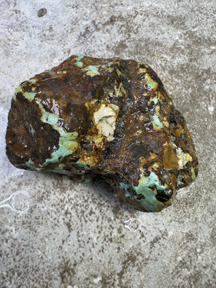 Natural Hubei turquoise nugget