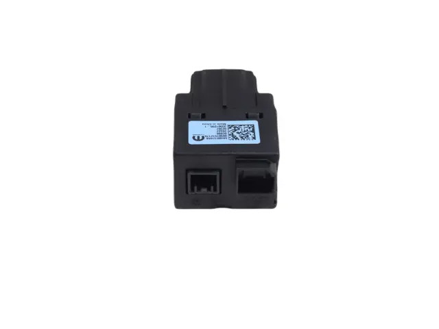 Genuine Mopar Hub Media Center 68480124AB