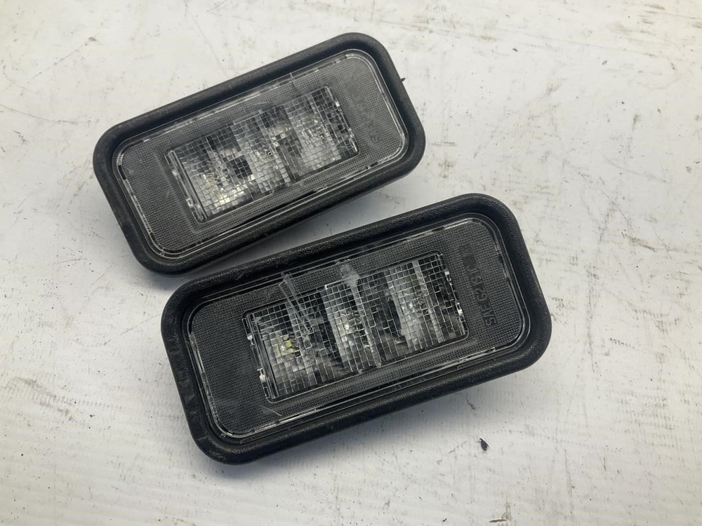 19-25 Chevrolet Silverado Bed Cargo light Pair Q