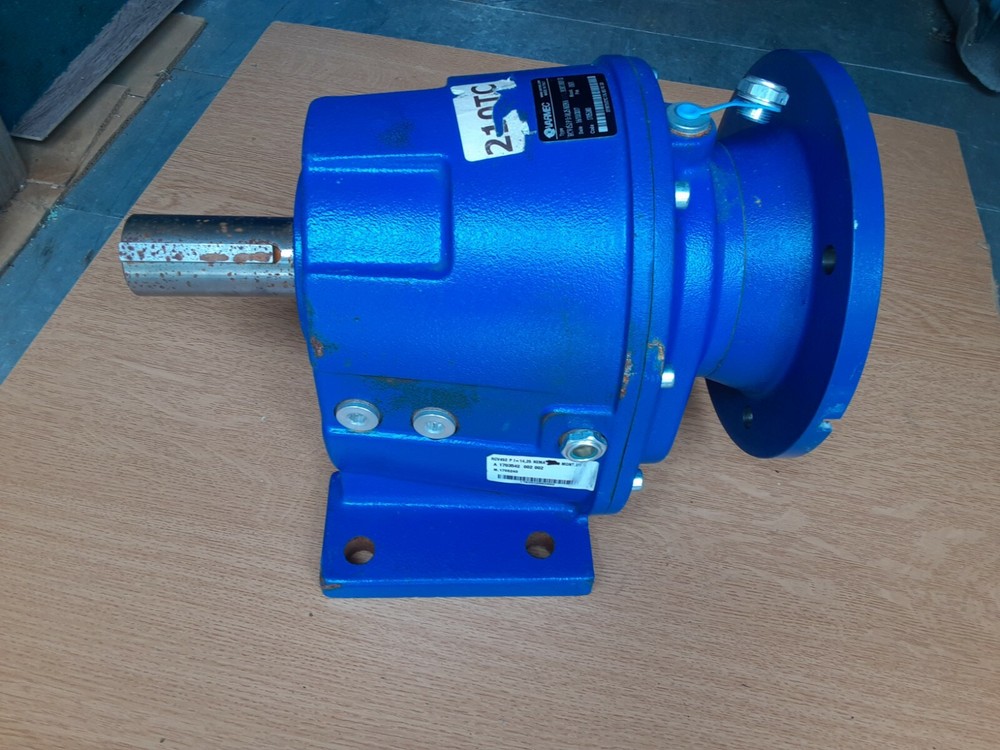 VARMEC 210TC Inline Gear Reducer RCV452PI.