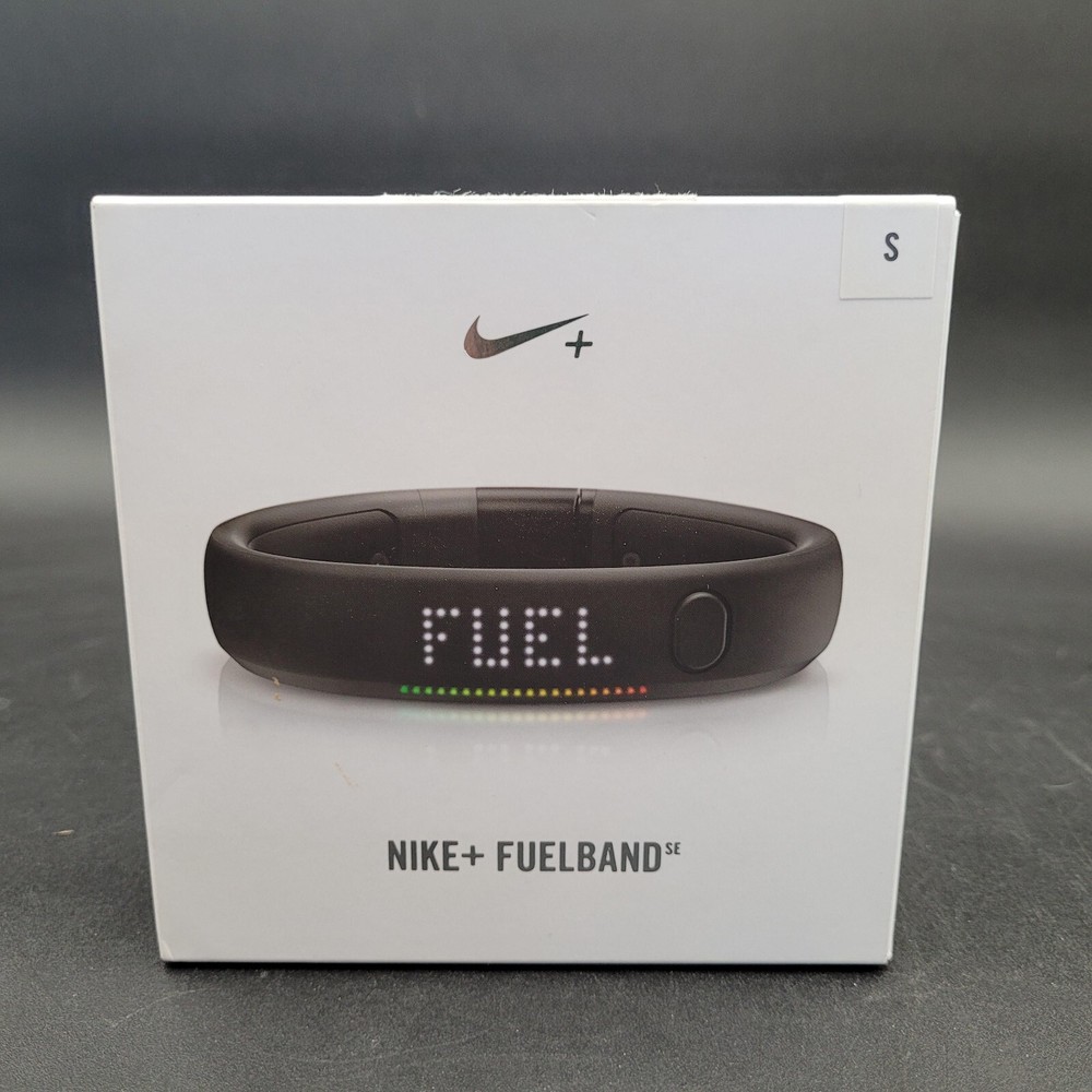 Nike+ FuelBand (WM0110-003-EFX) Activity Tracker Size Small No Power Cable