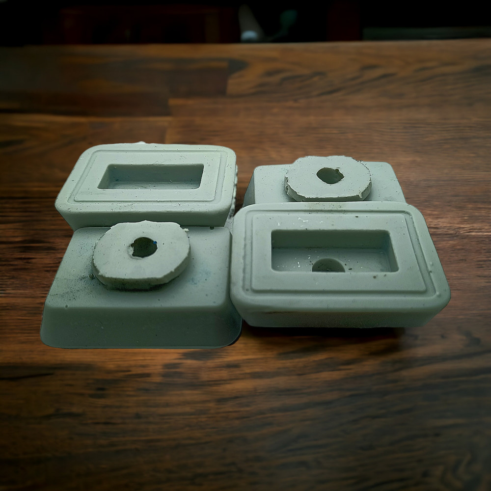 Hermes 3k Flat Replacement Typewriter Feet (4 ea)