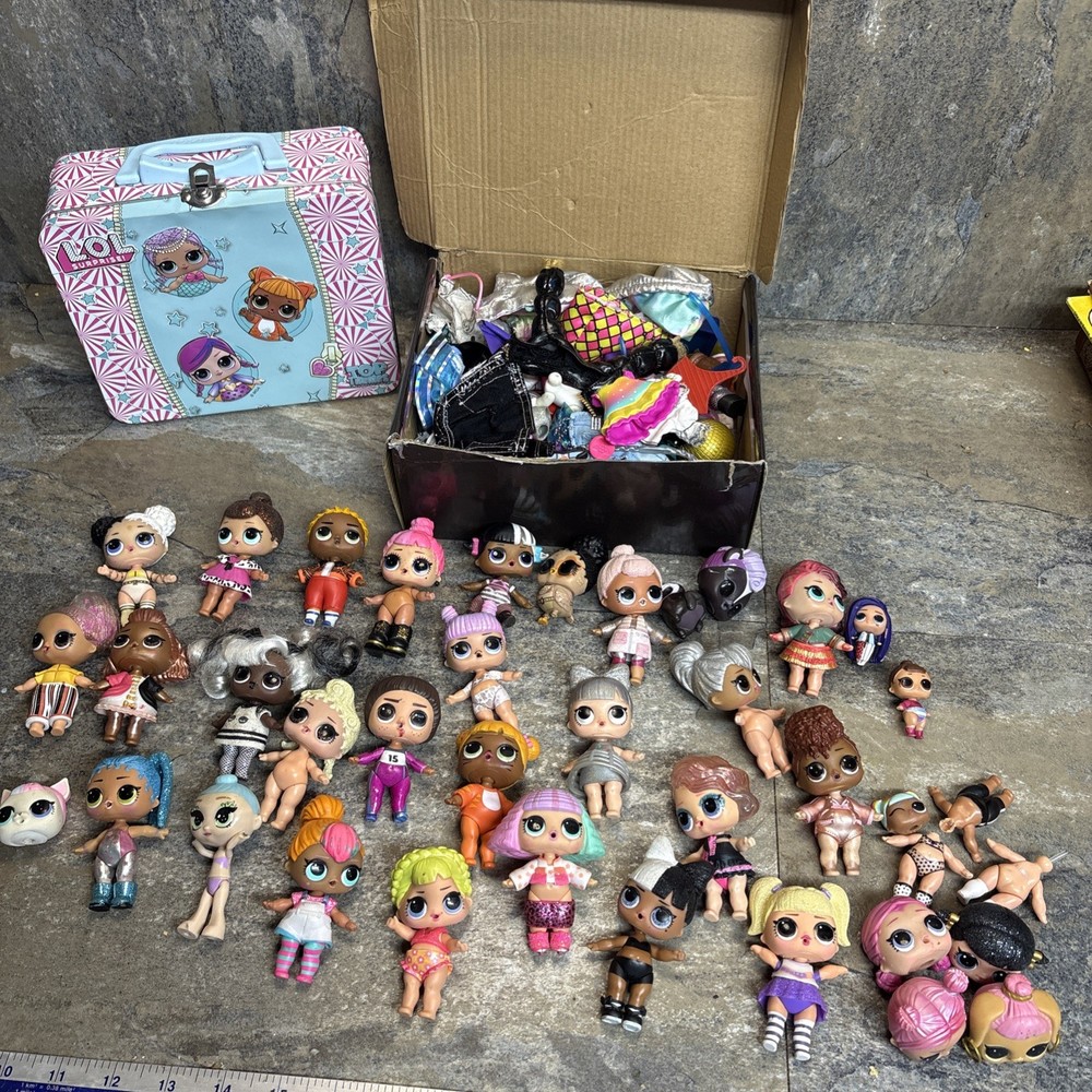 L.O.L. Surprise Doll Bundle Accessories, Carry Case PLEASE READ approx 35 dolls