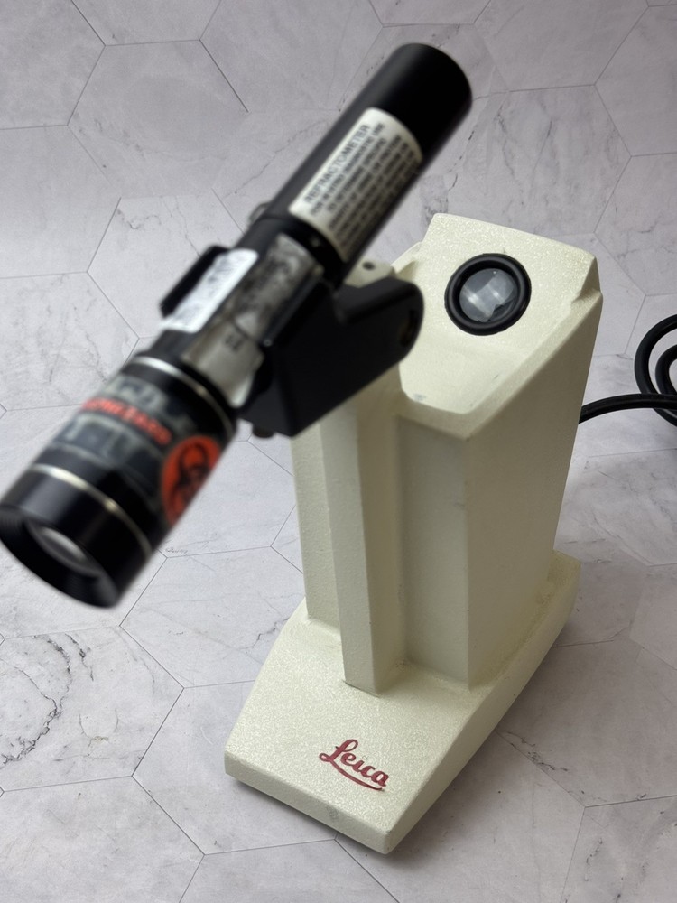 Leica 10406 Refractometer *Untested*