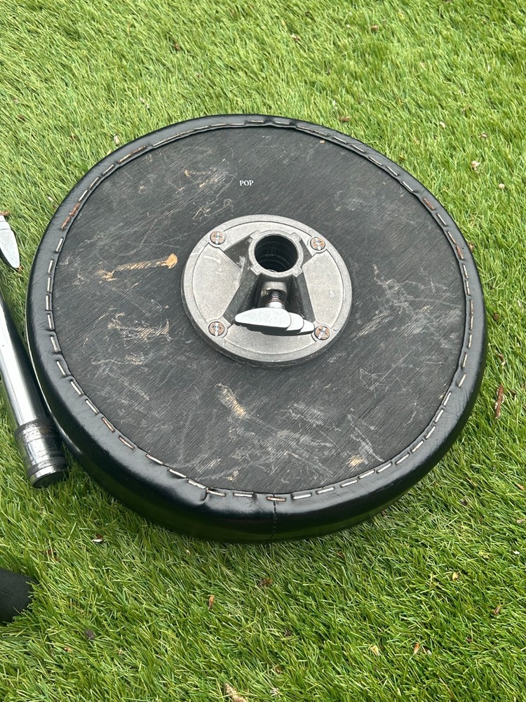 YAMAHA Drum Stool Throne / Height Adjustable / Padded Seat