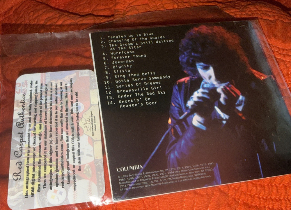 BOB DYLAN SIGNED CD BOOKLET AUTOGRAPHED COA RED CARPET AUTHENTICS