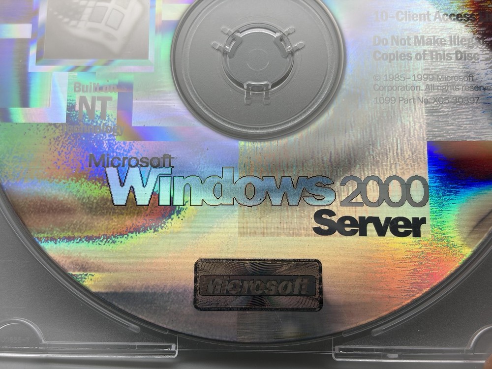 VTG Microsoft Windows 2000 Server 10 CAL & Windows 2000 Support Tools CDs READ
