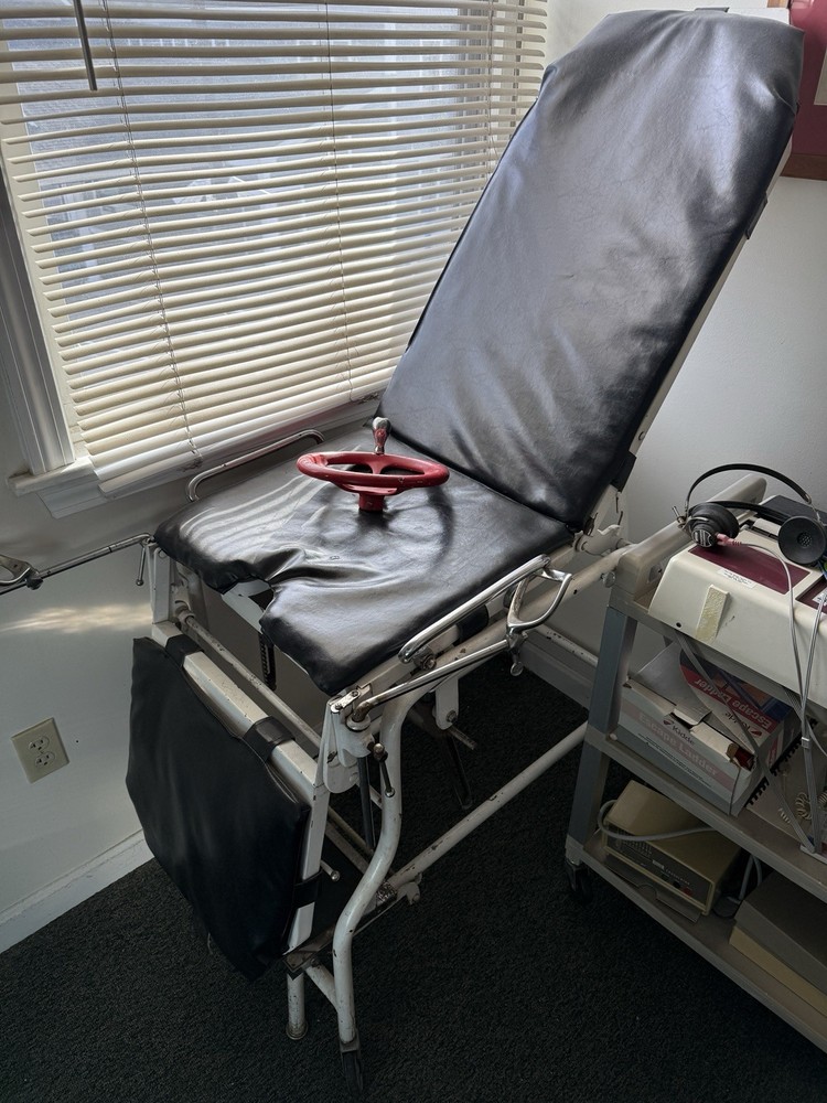 Antique Exam/GYN/Surgical Table