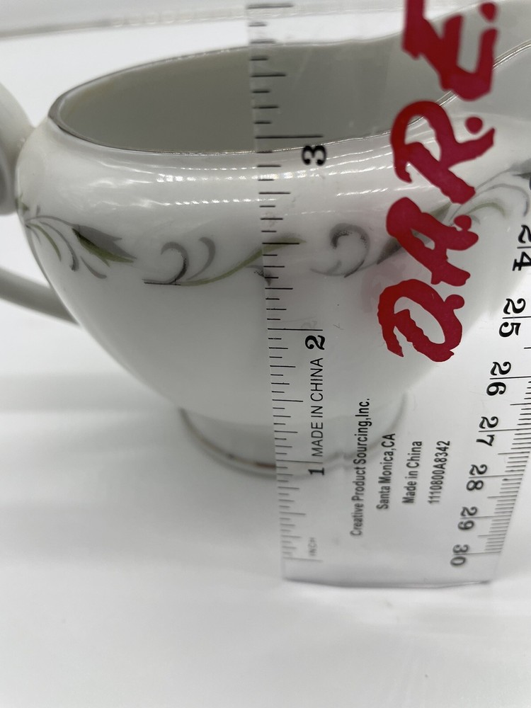Vintage ROMANCE Pattern by DIAMOND Japan Creamer White Roses Replacement piece