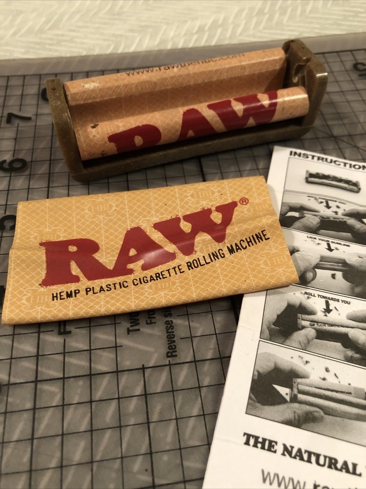 RAW brand Hemp Plastic Cigarette Rolling Machine used Handheld Roller spare roll