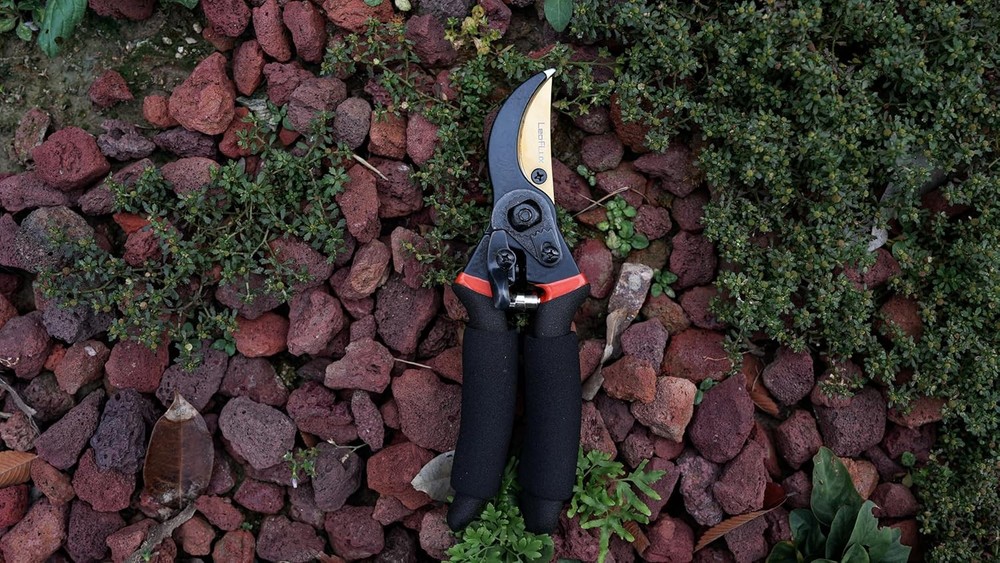 Pruning Shears, Professional SK5 Quality Durable Titanium Plated Black