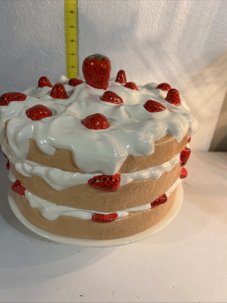 Vintage Spring Strawberry Shortcake Ceramic Cake Stand