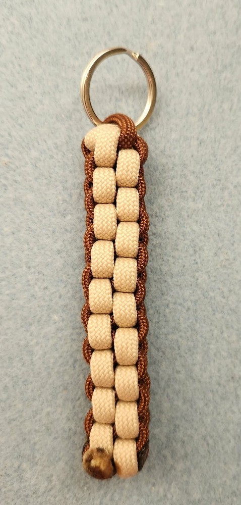 Paracord Keychain Box Tan/Chocolate Brown