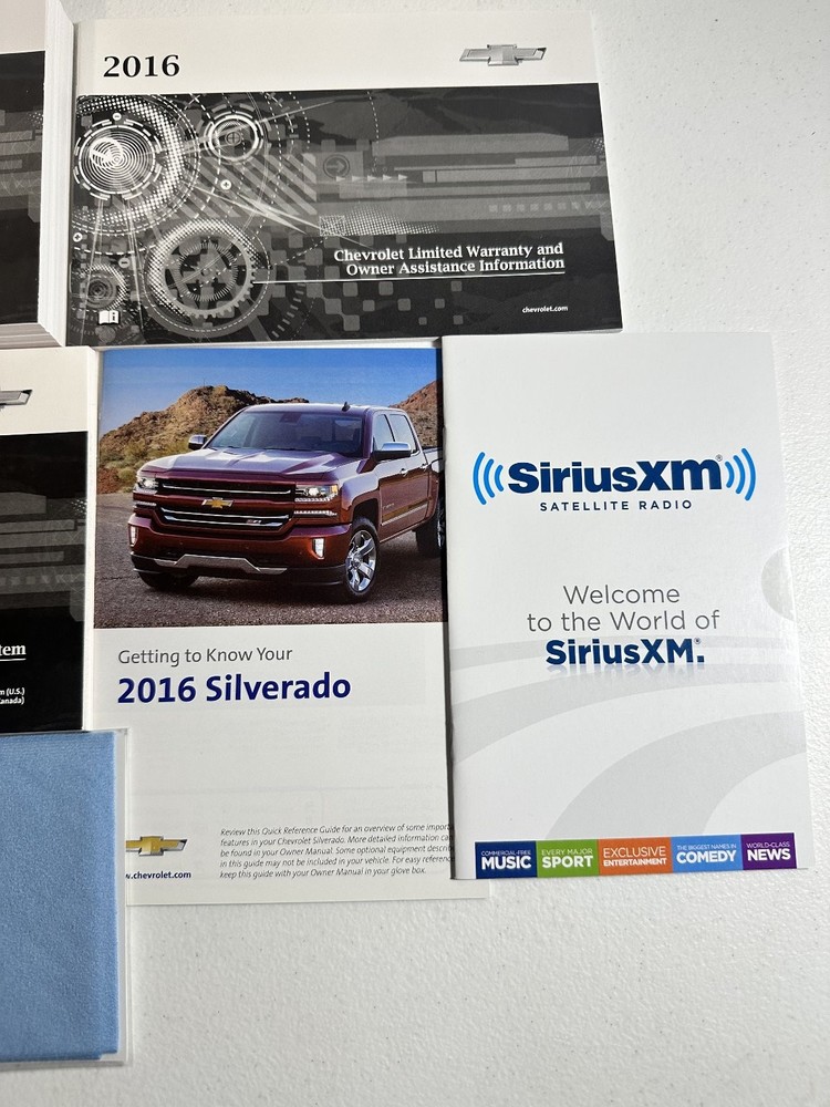 2016 Chevrolet Silverado Owner's Manual Set