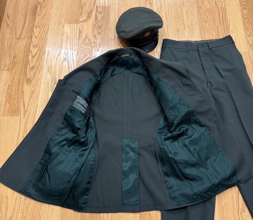 WWII AAF Training Command Uniform Set ID’d Theodore Walker Illinois