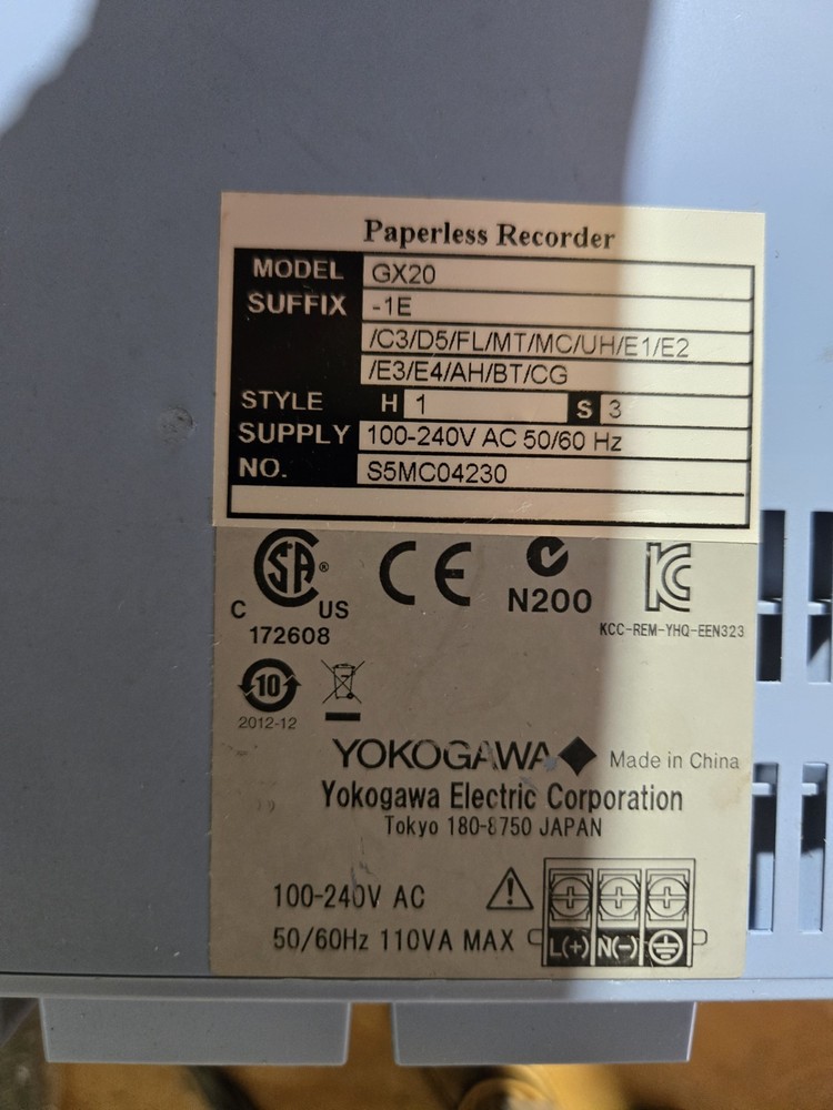 YOKOGAWA GX20-1E Paperless Data Logger