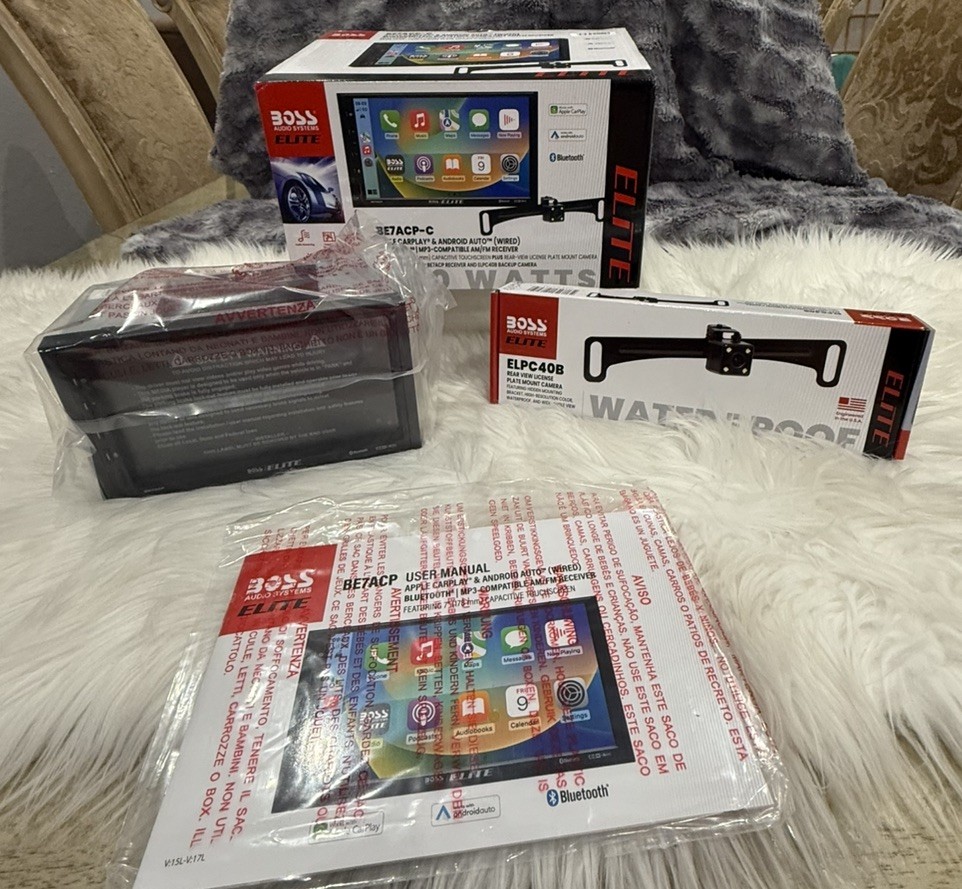 Boss Audio System ELITE BE7ACP-C Digital Multimedia Receiver + Camera-OPEN BOX!