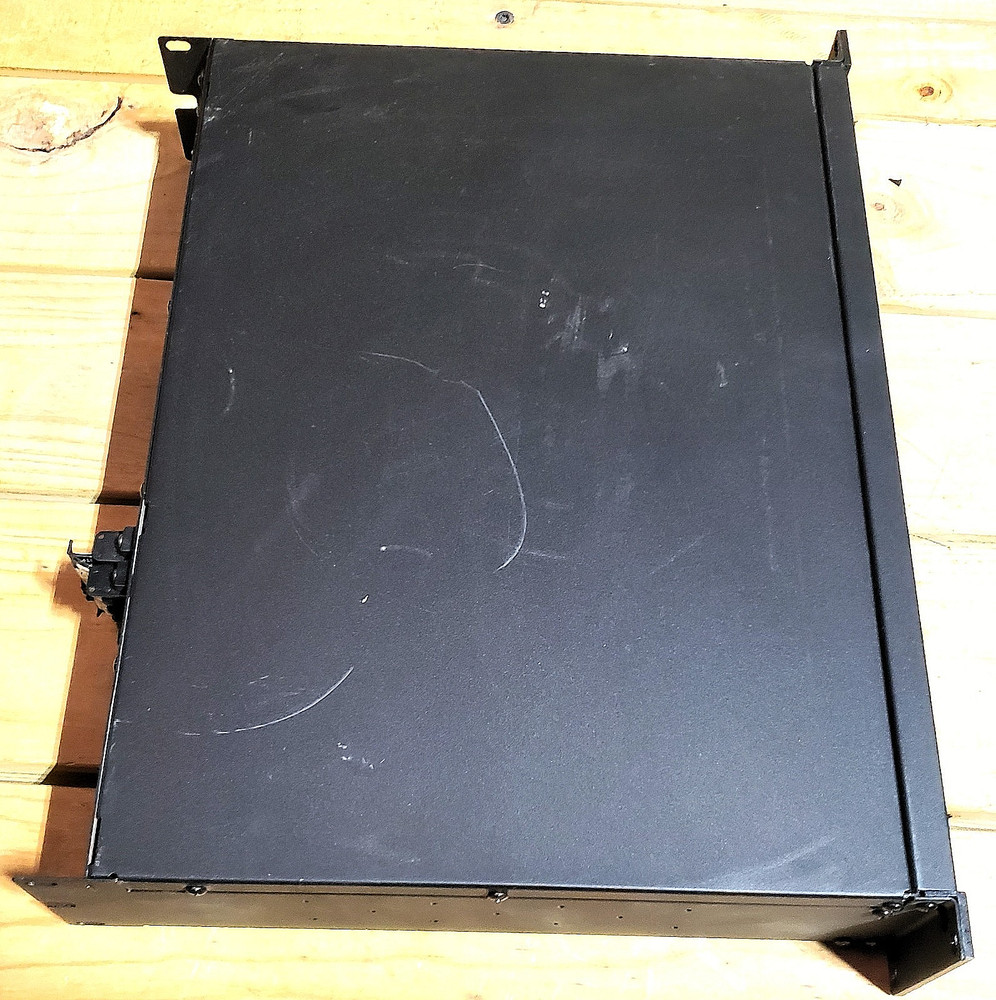 QSC CX-204V 4 channel power amp CX204V