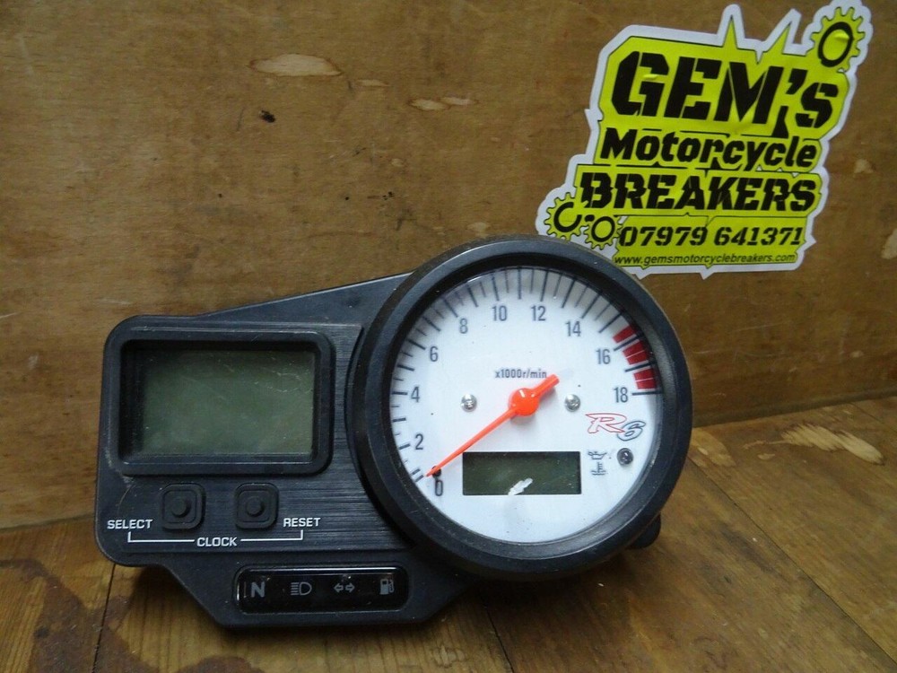 2000 Yamaha R6 Clocks